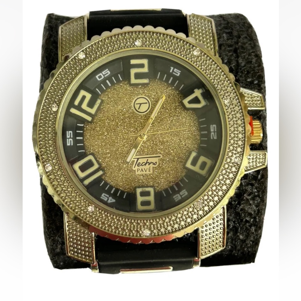 Techno Pave Men Wristwatch Black Rubber Band Sport Quartz Big Face Watch